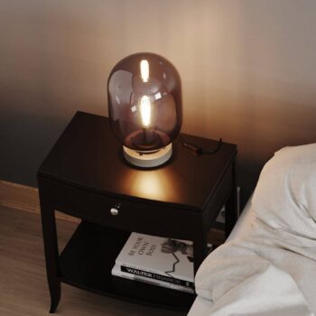 By Rydéns Leola sklenená stolná lampa dymová sivá
