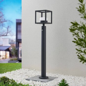 Cestné svetlo Lucande Timio, 85 cm, detektor pohybu, GX53, IP44
