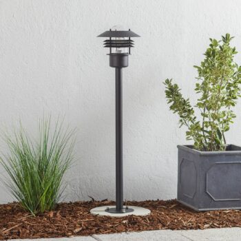 Chodníkové svietidlo Vejers, čierne