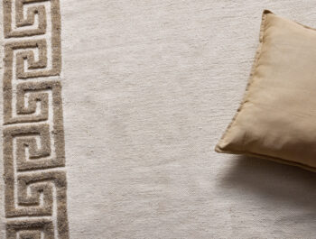 Diamond Carpets India, Ručne viazaný kusový koberec Greek DESP P86 Ivory White Antique Mud, 200x290, biela, chodba / predsieň