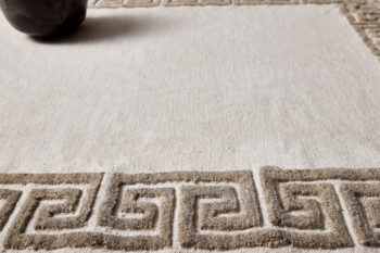 Diamond Carpets India, Ručne viazaný kusový koberec Greek DESP P86 Ivory White Antique Mud, 200x290, biela, chodba / predsieň