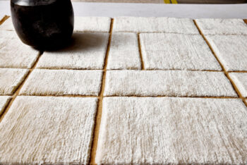 Diamond Carpets India, Ručne viazaný kusový koberec Radiant Mohair DESP P41 Mohair White, 80x150, biela, obývacia izba