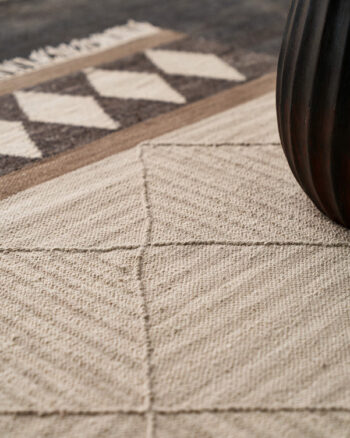 Diamond Carpets India, Ručne viazaný kusový koberec Villa Di Roma DE 2252 Multi Colour, 140x200, hnedá, chodba / predsieň