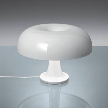 Dizajnová stolná lampa Artemide Nessino, biela