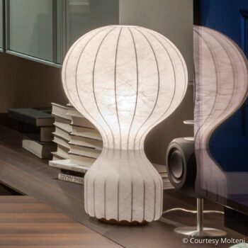 Dizajnová stolová lampa FLOS Gatto, biela, výška 56 cm