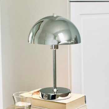 Dyberg Larsen Akumulátorová stolová LED lampa Stockholm, chróm