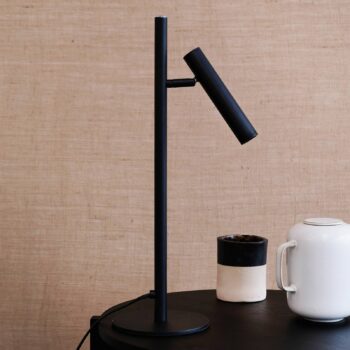 Dyberg Larsen Carlo 1 LED stolová lampa, jednolamelová