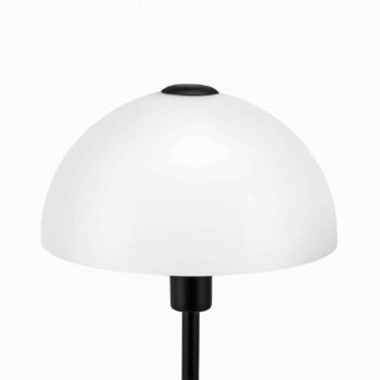 Dyberg Larsen Jazz stolná lampa, opál/čierna