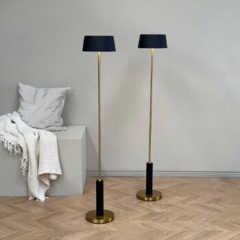 Dyberg Larsen LED dobíjacia stojacia lampa Yoyo, čierna, výška 125 cm
