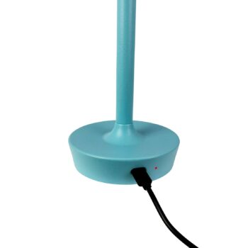 Dyberg Larsen LED dobíjacia stolová lampa Flow, svetlo modrá, výška 25 cm
