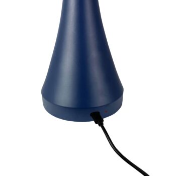 Dyberg Larsen LED dobíjacia stolová lampa Vienna, modrá, výška 28 cm
