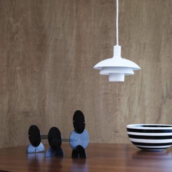 Dyberg Larsen Morph závesná lampa, biela, výška 32 cm, kov