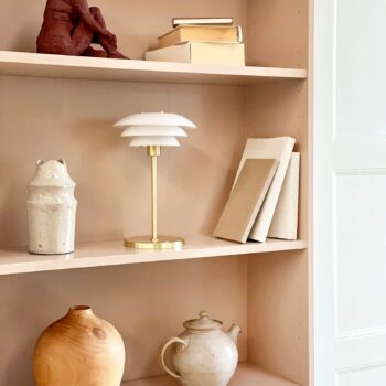 Dyberg Larsen Stolová LED lampa DL20, výška 30 cm, sklo