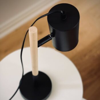 Dyberg Larsen Woody stolová lampa