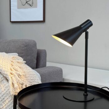 Dyberg Larsen stolová lampa DL12, čierna, výška 39,5 cm, kov