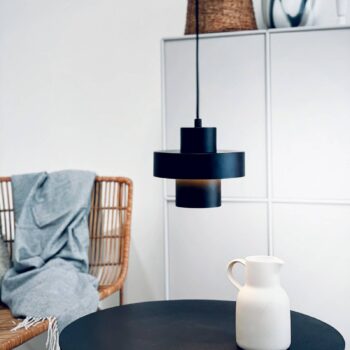 Dyberg Larsen závesná lampa Stoke, čierna, Ø 20 cm, kov