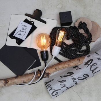 E27 objímka Glaze s káblom, čierna