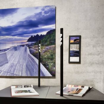 ERCO Lucy stolová LED lampa čierna 840