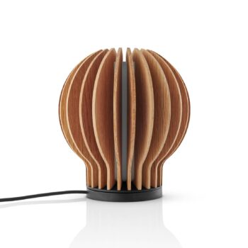 EVA Solo LED dobíjacia stolová lampa Radiant, svetlé drevo, Ø 14 cm, USB