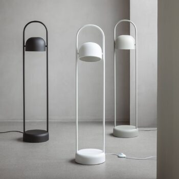 EVA Solo Quay stojaca lampa, čierna