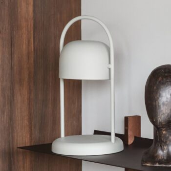 EVA Solo Quay stolná lampa, kameňová sivá