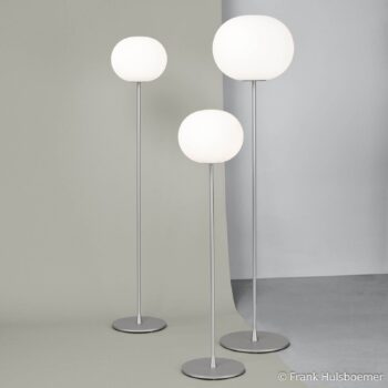 FLOS Glo-Ball Floor 1 stojaca lampa, matná strieborná