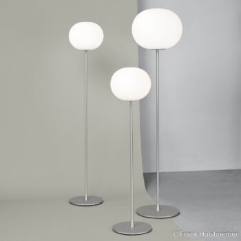 FLOS Glo-Ball Floor 3 stojaca lampa, matná strieborná