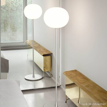 FLOS Glo-Ball Floor 3 stojaca lampa, matná strieborná