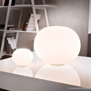 FLOS Glo-Ball - guľová stolová lampa 45 cm