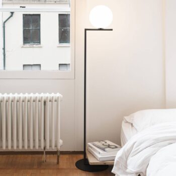 FLOS IC F1 stojacia lampa čierna Ø 20 cm