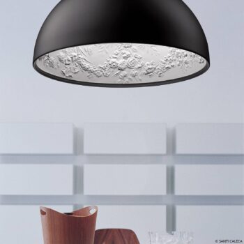 FLOS Skygarden 1 závesná lampa, matná čierna Ø 60 cm