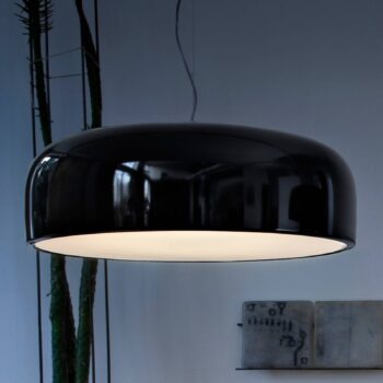 FLOS Smithfield S - Závesná lampa v lesklej čiernej farbe