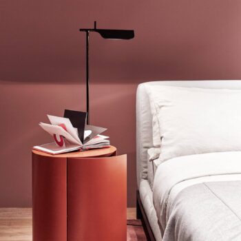 FLOS Tab stolová LED lampa, čierna