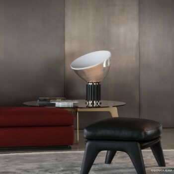 FLOS Taccia stolná lampa, čierna