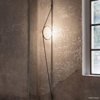 FLOS Wirering sivé LED svietidlo Prstenec sivé