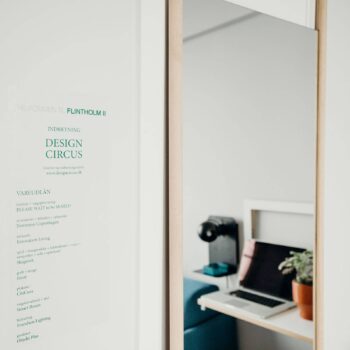 FRANDSEN Guľové nástenné svietidlo USB čierne matné