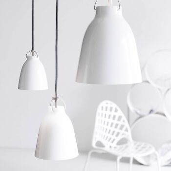 FRITZ HANSEN Caravaggio P1 Lesklá biela