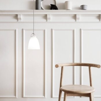 FRITZ HANSEN Caravaggio P1 opálové sklo Ø 16,5 cm