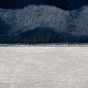 Flair Rugs, Kusový koberec Waffle Faux Fur Navy, 80x150, modrá, obývacia izba