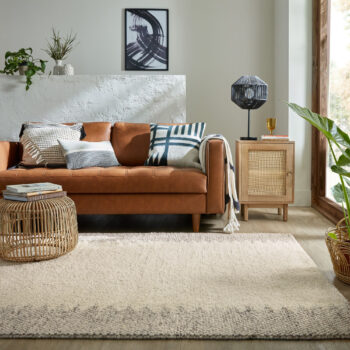 Flair Rugs, Ručne tkaný kusový koberec Minerals Border Natural, 160x230, biela, chodba / predsieň