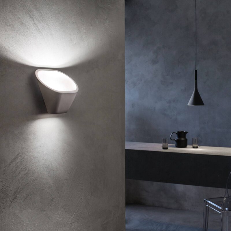 Foscarini Aplomb R7s nástenné svetlo betón, biela Foscarini Aplomb R7s nástenné svetlo betón, biela