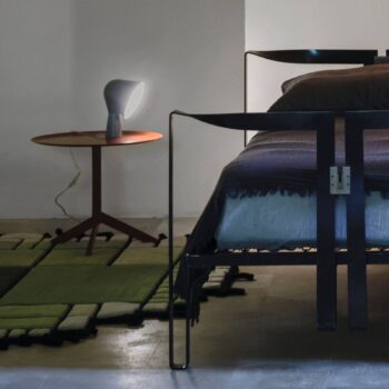 Foscarini Binic dizajnérska stolová lampa, biela