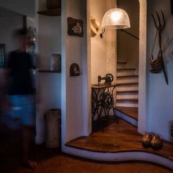 Foscarini Bump závesná lampa biela s efektom mrazu