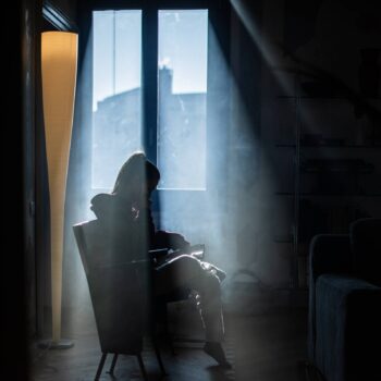 Foscarini Mite stojacia lampa E27, žltá