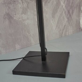 GOOD & MOJO Bhutan stojacia lampa 130 cm čierna