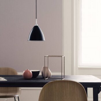 GUBI Bestlite BL9 závesná lampa Ø16cm chróm/čierna