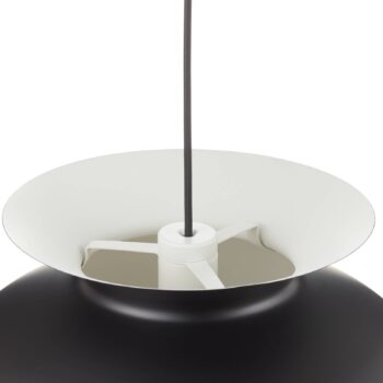 GUBI Ronde závesná lampa Ø 40 cm, čierna