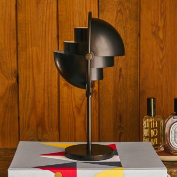 Gubi Stolová lampa Multi-Lite, čierna, oceľ, výška 30 cm