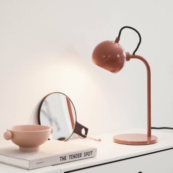 Guľová stolová lampa FRANDSEN, červená