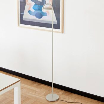 HAY Marselis stojaca LED lampa nastaviteľná, sivá